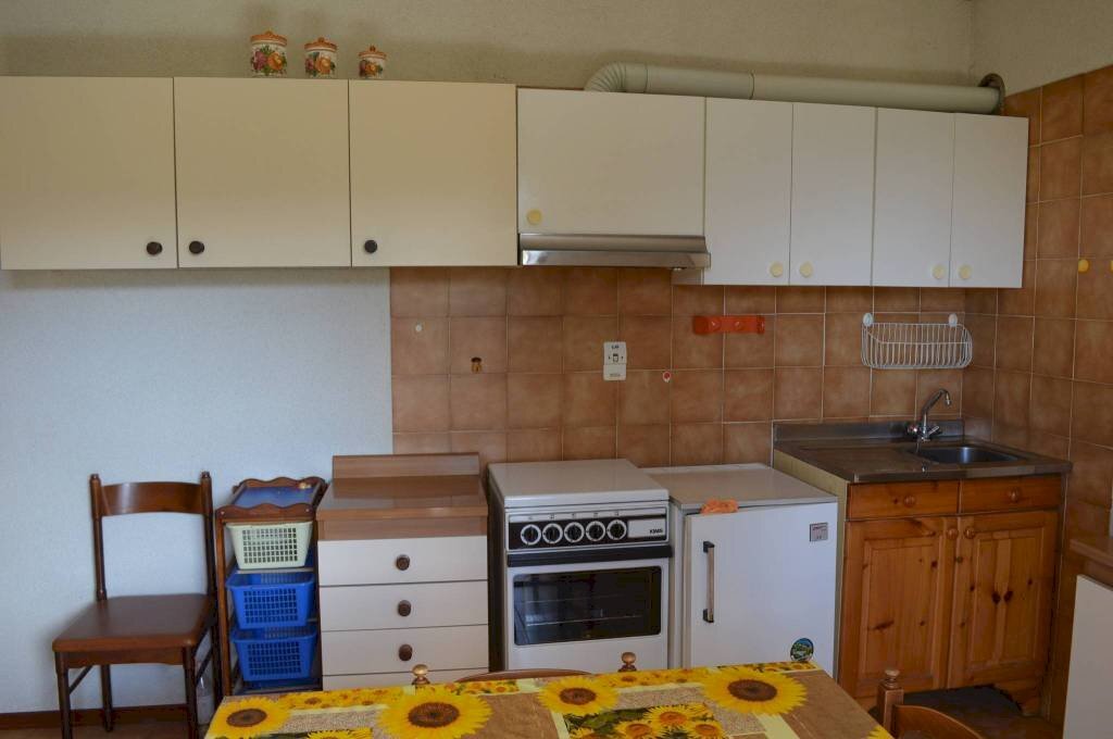 Cucina - Bilocale via Giangirone, 27, Roburent - foto 3