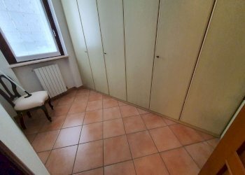 cabina armadio - Villa via XXV Aprile, Chignolo Po - photo 15