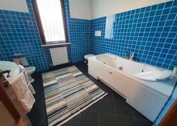 bagno padronale - Villa via XXV Aprile, Chignolo Po - photo 20