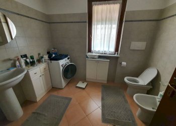 bagno di servizio - Villa via XXV Aprile, Chignolo Po - photo 23