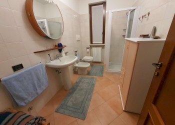 bagno - Villa via XXV Aprile, Chignolo Po - photo 30