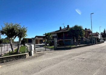 Zona - Villa via Canale, Carmagnola - foto 12