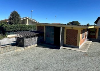 Facciata - Villa via Canale, Carmagnola - foto 38
