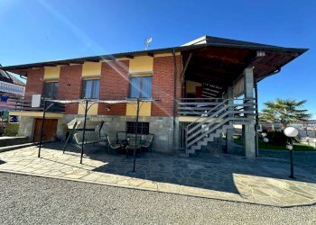 Facciata - Villa via Canale, Carmagnola - foto 6