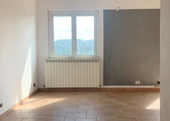 salone - Casa indipendente Via Pietro Frumento 5, Stella - foto 10