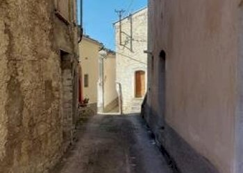 IMG-20240429-WA0004 (Copia).jpg - Porzione di casa VIA G.CESARE, Civitaluparella - foto 2