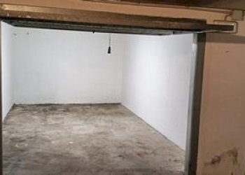 IMG-20240411-WA0004 (Copia).jpg - Box VIALE CAPPUCCINI, Lanciano - foto 2