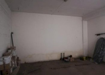 IMG-20240411-WA0011 (Copia).jpg - Magazzino VIA MARTIRI VI OTTOBRE, Lanciano - foto 3