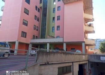 IMG_20231104_101027_990 (Copia).jpg - Magazzino VIA C. DE TITTA, Lanciano - foto 10