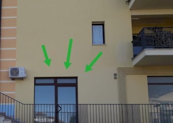 10589.jpg - Locale Commerciale VIA F.GALLIANI, Altino - foto 2