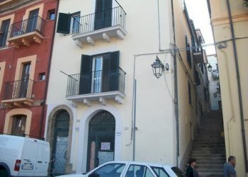 100_2944 (Copia).JPG - Locale Commerciale VIA VALERA, Lanciano - foto 17