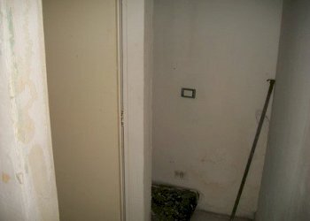 100_2664 (Copia).JPG - Locale Commerciale PIAZZA GARIBALDI, Lanciano - foto 5