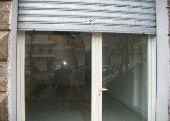 100_2672 (Copia).JPG - Locale Commerciale PIAZZA GARIBALDI, Lanciano - foto 13