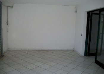 100_4616 (Copia).JPG - Locale Commerciale VIA I.SILONE, Lanciano - foto 18