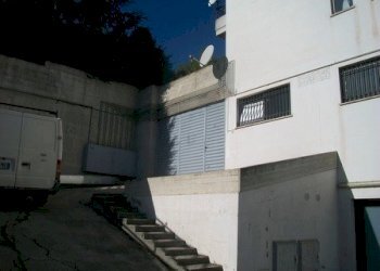 100_4621 (Copia).JPG - Locale Commerciale VIA I.SILONE, Lanciano - foto 23