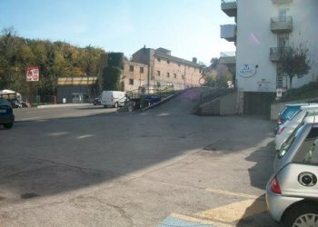 100_4623 (Copia).JPG - Locale Commerciale VIA I.SILONE, Lanciano - foto 25