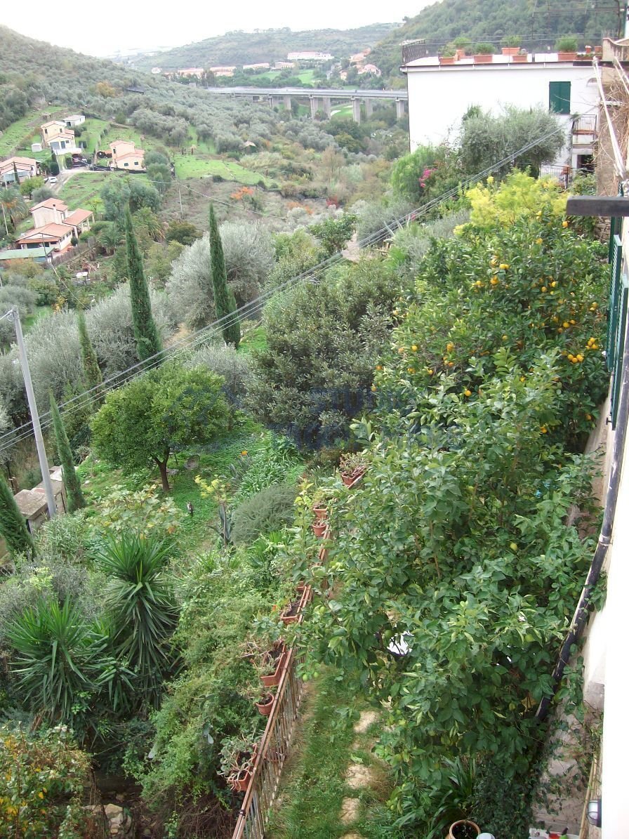 All. 1 p.t. Giardino 1.jpg - Portion of a house Corso Dante Alighieri, Castellaro - photo 1
