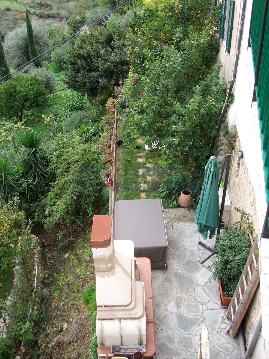 All. 1 p.t. Giardino 2.jpg - Portion of a house Corso Dante Alighieri, Castellaro - photo 2
