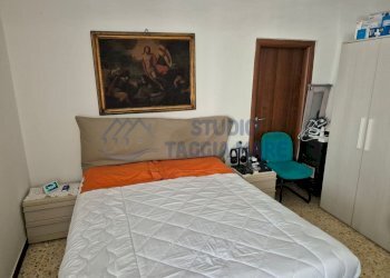 All. 1 p.t. Letto 3.jpg - Porzione di casa Corso Dante Alighieri, Castellaro - foto 11