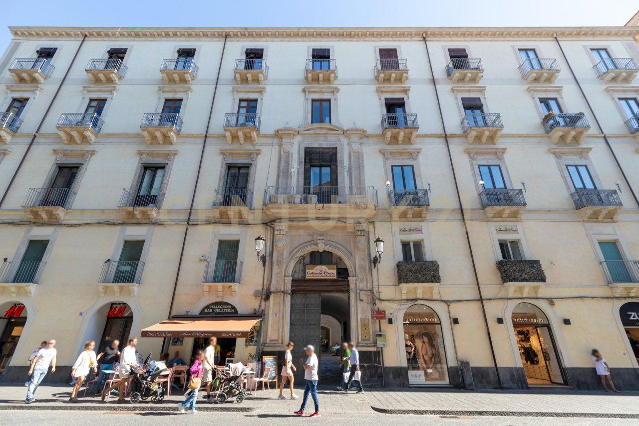 Via Etnea 196 CT (2).jpg - Appartamento Via Etnea 196, Catania - foto 1