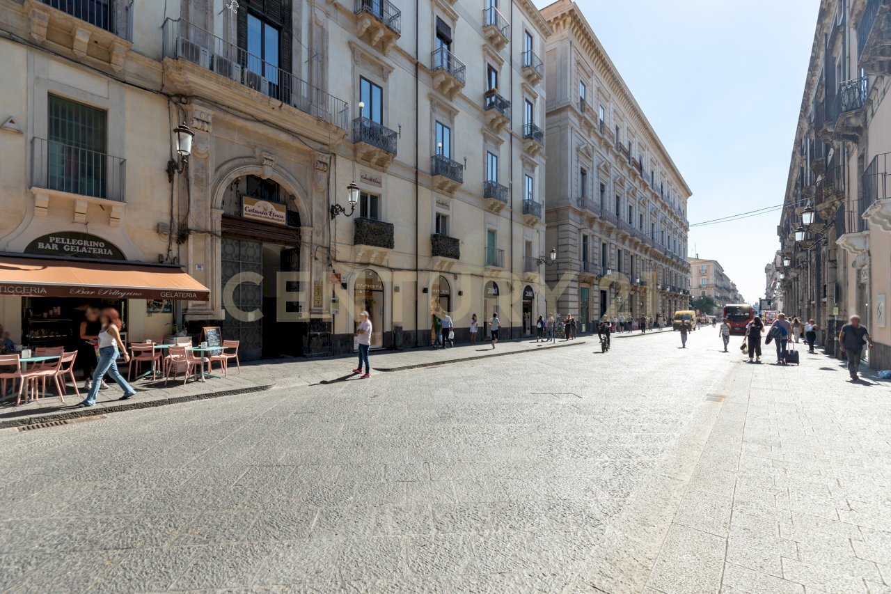 Via Etnea 196 CT (1).jpg - Appartamento Via Etnea 196, Catania - foto 2