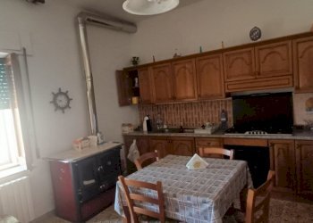 IMG20240928122506.jpg - Villa Contrada Acqua Dauzano, Lamezia Terme - foto 3