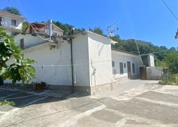 IMG20240928123036.jpg - Villa Contrada Acqua Dauzano, Lamezia Terme - foto 28