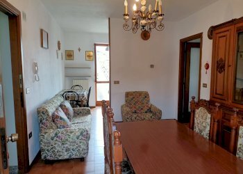 soggiorno - Appartamento Via Giacomo Puccini, Pianello Val Tidone - foto 3