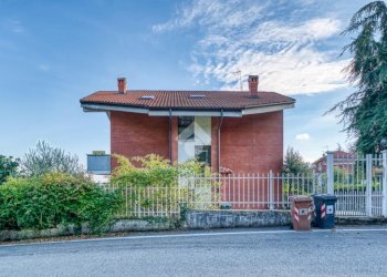 Four-room apartment Via pian vige', Villarbasse - photo 1