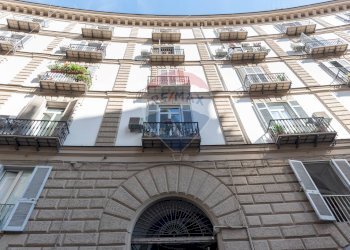 Appartamento Via del Parco Margherita, Napoli (zona Chiaia) - foto 1