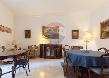 Appartamento Via del Parco Margherita, Napoli (zona Chiaia) - foto 17