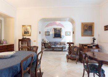 Appartamento Via del Parco Margherita, Napoli (zona Chiaia) - foto 18