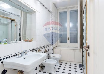 Appartamento Via del Parco Margherita, Napoli (zona Chiaia) - foto 23