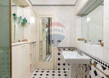 Appartamento Via del Parco Margherita, Napoli (zona Chiaia) - foto 24