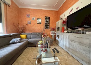 Casa indipendente Porto Mantovano - foto 1