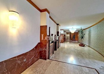 Facciata - Appartamento via Filippo Mellana, 4, Casale Monferrato - foto 4