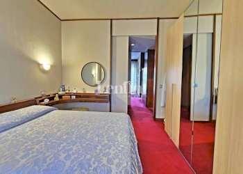 Camera da letto - Appartamento via Filippo Mellana, 4, Casale Monferrato - foto 22