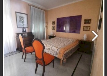 camera da letto - Trilocale piazza Bengasi, Bordighera - foto 17
