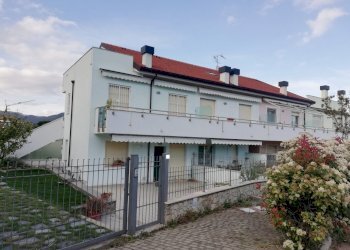 complesso - Bilocale Via per Pineland 26, Borghetto Santo Spirito - foto 1