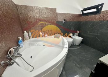 5dc91799-5618-4262-9284-a0ed8b313fa2.jpeg - Trilocale PIAZZA SANTA LUCIA, Siracusa - foto 5