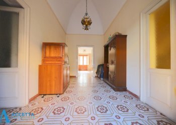 stanza - Stabile - Palazzo Via Giuseppe Garibaldi 15, Taranto - foto 17