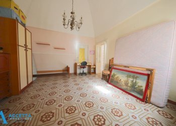 stanza - Stabile - Palazzo Via Giuseppe Garibaldi 15, Taranto - foto 21
