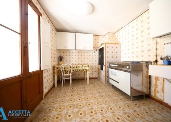 cucina - Stabile - Palazzo Via Giuseppe Garibaldi 15, Taranto - foto 22