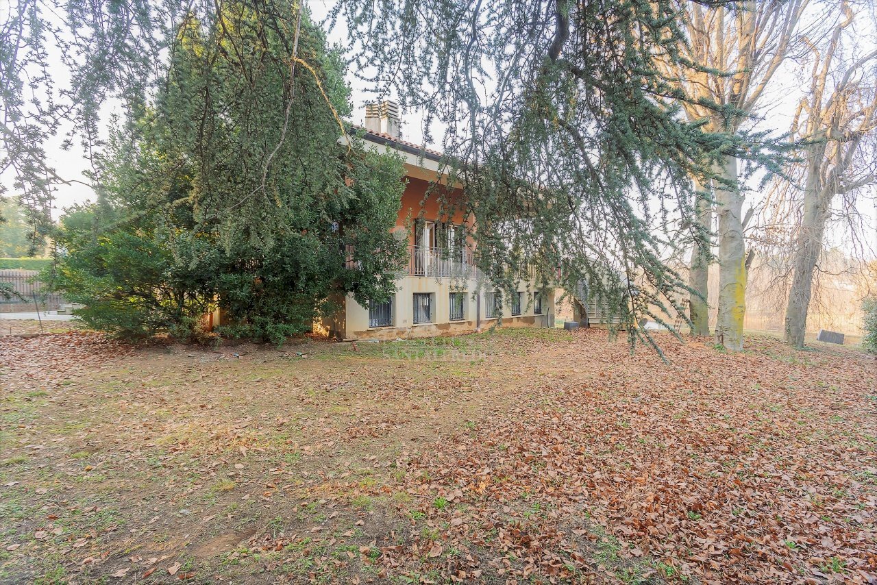 Ville in Vendita in Brianza - Villa VIA CARDUCCI, 9, Correzzana - foto 2