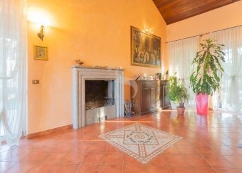 Vendita Villa in Brianza - Villa VIA CARDUCCI, 9, Correzzana - foto 14