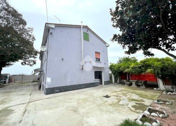 Independent house Via San Martin Carano, Mirandola - photo 9