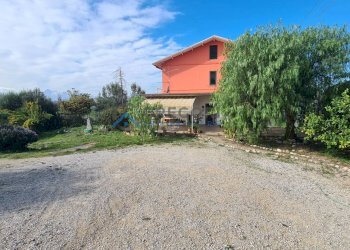 Appartamento CONTRADA CALGIANO, Mosciano Sant'Angelo - foto 1