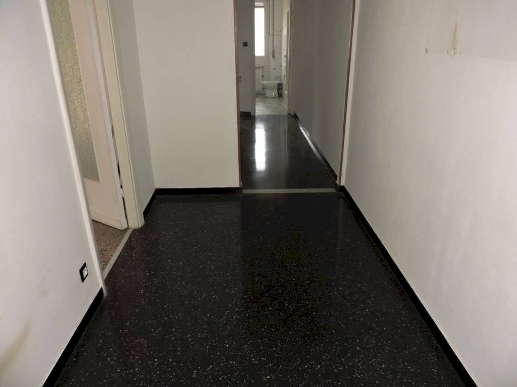 Ingresso - Trilocale via Struppa, 20A, Genova (zona Molassana) - foto 2