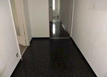 Ingresso - Trilocale via Struppa, 20A, Genova (zona Molassana) - foto 2