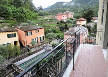 Balcone - Trilocale via Struppa, 20A, Genova (zona Molassana) - foto 12
